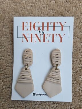 Beige Textured Drop Earrings